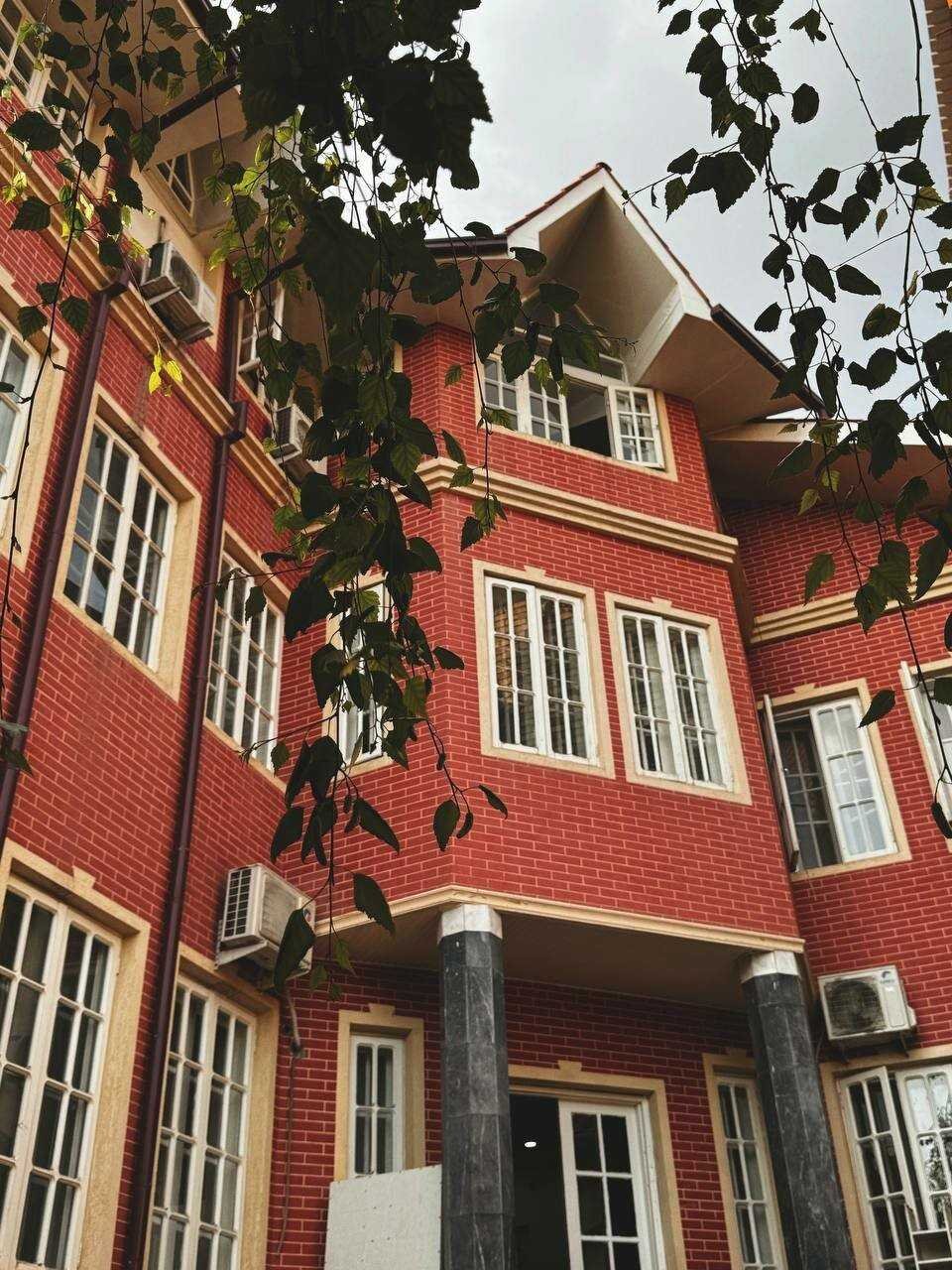 Light Hostel